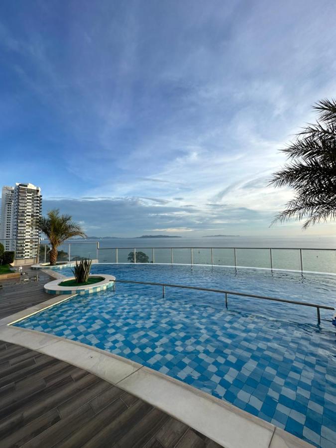 Sands Condominium Pattaya Luaran gambar
